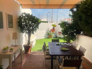 Casa adossada a Caño Guerrero. Adosado en venta en sector ostrero, 3 dormitorios.