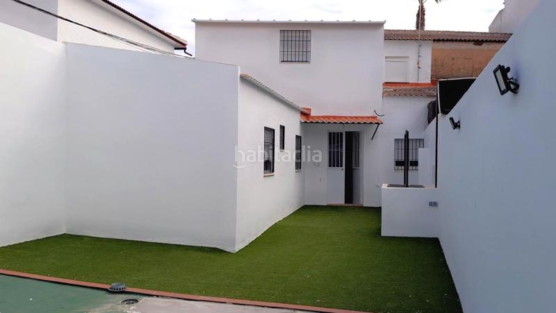 Foto c69714ec-a01b-4cdf-882d-8f623d26d2f5. Maison jumelée avec parking dans Pilas