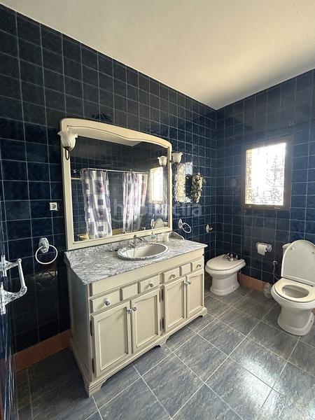 Foto 0d8aae3d-60cf-49af-8862-56cca964b10c. Xalet amb aparcament a Centro - Torre de la Higuera Almonte