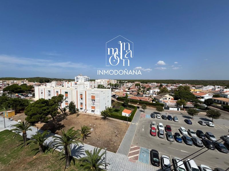 Foto 4f5f9217-8c5c-4587-938b-e4bc95092e79. Pis amb piscina a Centro - Torre de la Higuera Almonte