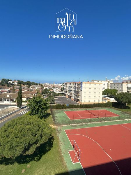 Foto 139858ca-a2c2-4805-8e31-974e8df4302c. Pis amb piscina a Centro - Torre de la Higuera Almonte