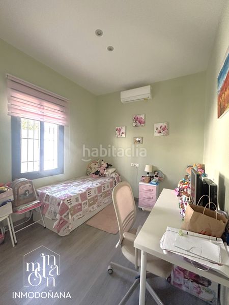 Foto a6caf0bf-4988-4826-a8a6-67b71d0a0650. Xalet amb aparcament a Centro - Torre de la Higuera Almonte