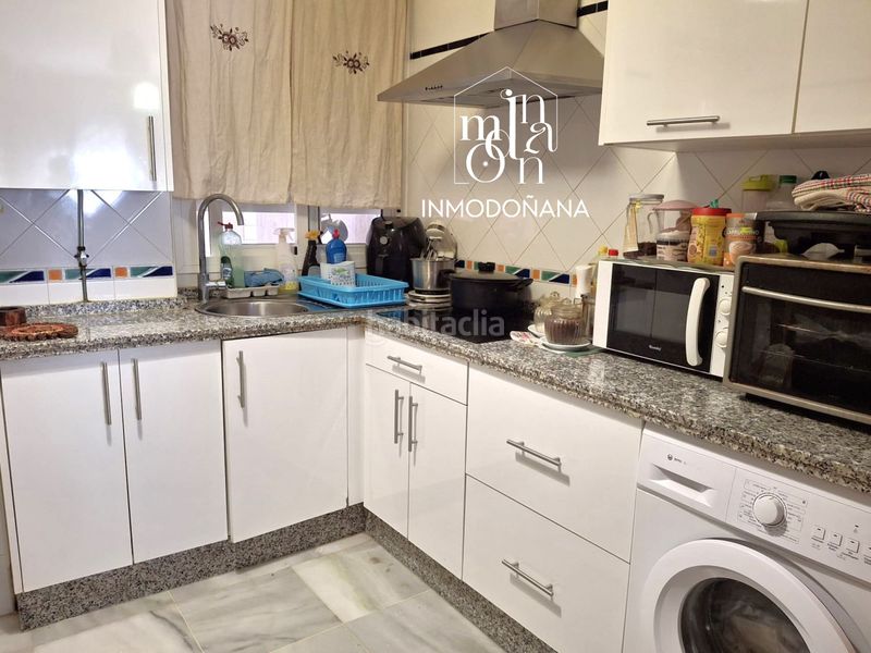 Foto cc3d537e-a615-4222-9b86-8fdcfe6edc8d. Casa adossada amb aparcament piscina a Almonte Almonte