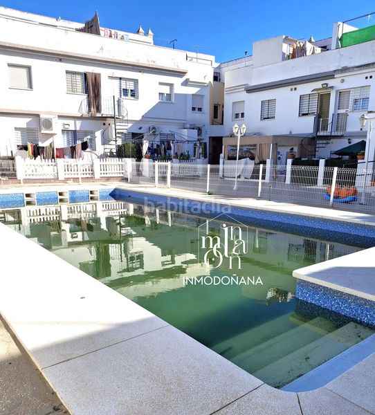 Foto e721e771-72d2-48f2-9735-df2a0e58361e. Casa adossada amb aparcament piscina a Almonte Almonte