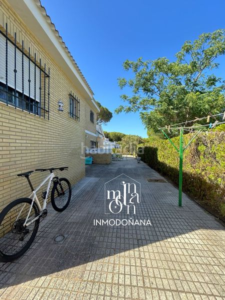 Foto 4a4c66c6-1e92-4cd3-9cca-769e8a30a1c5. Xalet amb aparcament a Centro - Torre de la Higuera Almonte
