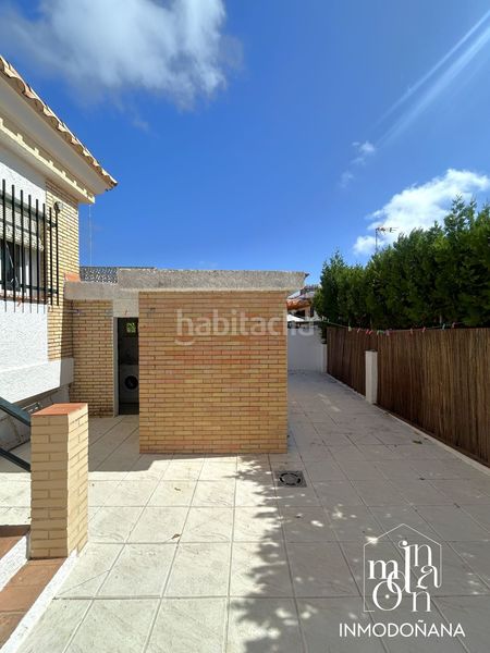Foto 3e79ee3f-b55b-4fa1-9ca9-e7fef107257f. Xalet amb calefacció aparcament piscina a Centro - Torre de la Higuera Almonte