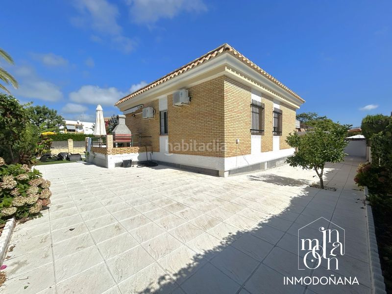 Foto ad07fe0e-45a0-4f72-ab1d-f5daf1cb9b90. Xalet amb calefacció aparcament piscina a Centro - Torre de la Higuera Almonte