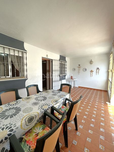 Foto 79f83459-c06d-406a-8596-ac7243e0cd55. Casa adossada amb aparcament a Coto Almonte