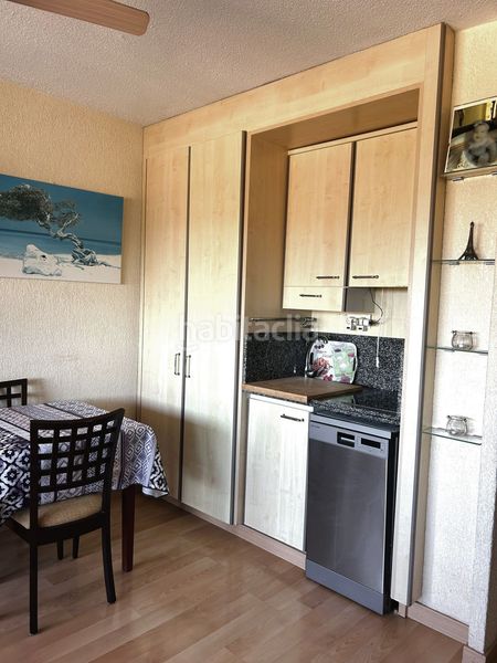 Foto 50545fa3-390f-4d2a-b180-82074a998582. Estudi amb piscina a Golf - Torre Almenara Almonte