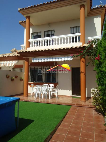 Foto fd08f034-6366-47e9-a815-d77b5dd77c43. Reihenhaus in Coto Almonte