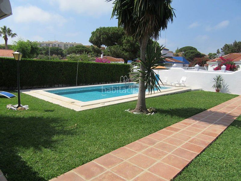 Foto 0ea57e8f-701e-4bab-a529-009ab66496b0. Xalet amb aparcament piscina a Golf - Torre Almenara Almonte