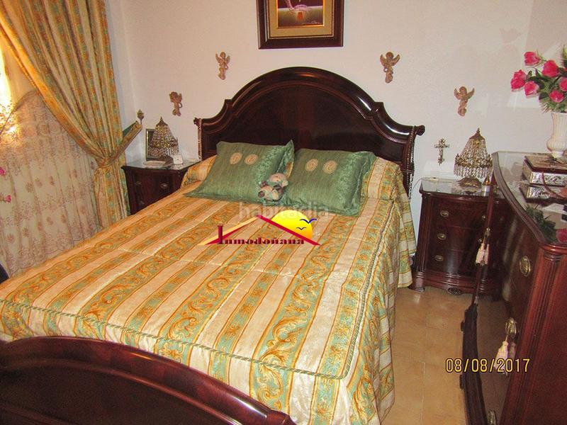 Foto bc84b956-49ab-4d4b-b92b-a63ddf1db4f2. Casa a schiera con parcheggio in Caño Guerrero Almonte