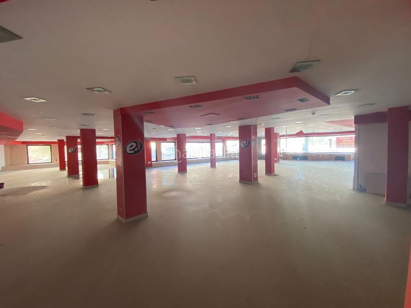 Foto 94b5ec13-cf96-4405-90b6-1254e1c3c629. Local comercial en avenida padre méndez 56 local en Almería