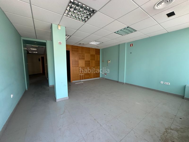 Foto 168d11d8-3fca-461c-a1c1-2d33e8606fd8. Local comercial en calle alvarez de sotomayor 1 local en venta en Viator