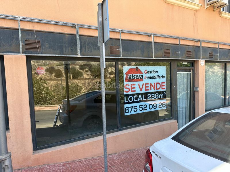 Foto e1cbc56a-c8df-48ca-a23f-55272ca973b7. Local comercial en calle alvarez de sotomayor 1 local en venta en Viator