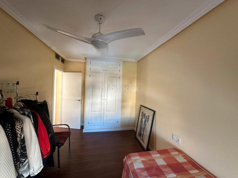 Foto 0dab68b9-e3ea-4759-9671-05313fb5ea00. Attique dans Retamar Almería