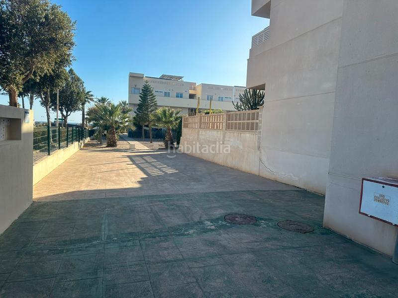 Foto c1211d05-ef15-4edf-a921-f77ae45bf9a0. Piso vivienda en primera planta con garaje, trastero y zonas comunes – El Toyo, retamar en Almería