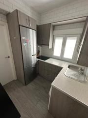 Pis  Calle tirso de molina. Vivienda reformada de 3 dormitorios en almería