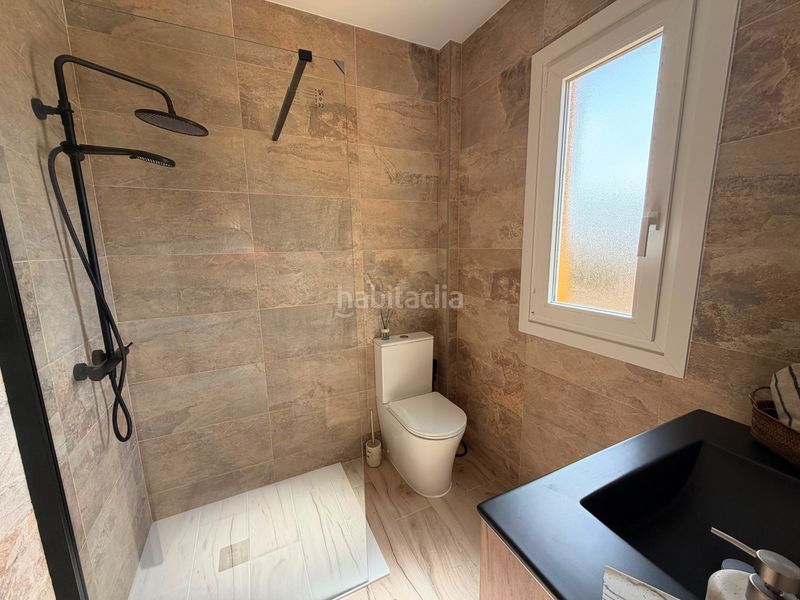 Foto fa1574df-5c84-4604-aa4b-fe7013a03ba4. Maison dans Abla