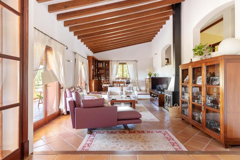Foto d1ad7329-687a-4898-8342-22275d33fc29. Casa amb calefacció aparcament a Bunyola