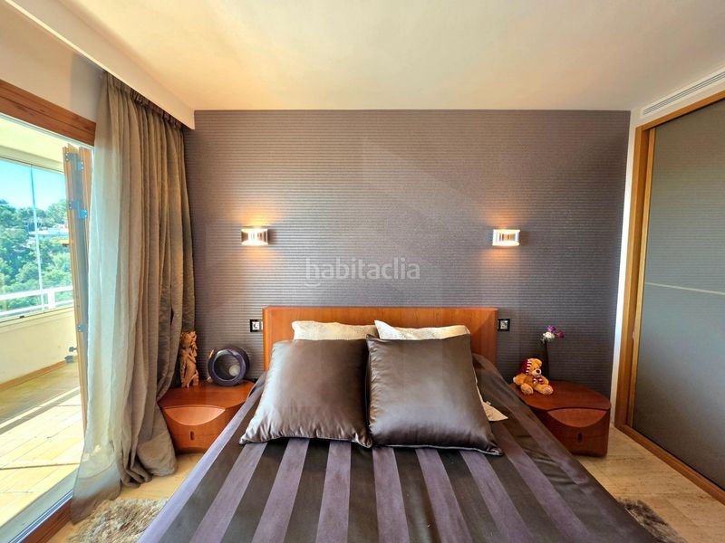 Foto a4aa2045-6e0e-448e-ab62-36eb4fc4a35e. Àtic amb calefacció aparcament piscina a Cas Català-Illetes Calvià