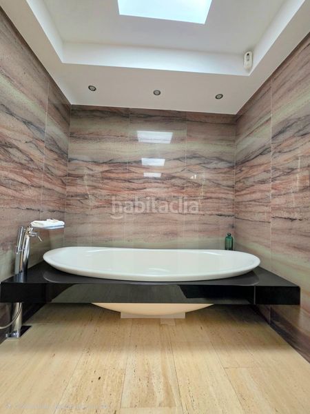 Foto e5571fcb-74b2-45e5-85e7-f444fe7eacec. Àtic amb calefacció aparcament piscina a Cas Català-Illetes Calvià
