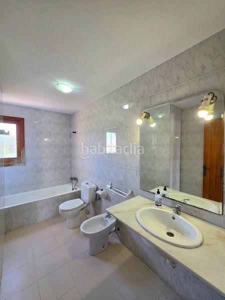 Foto 19ba5a96-5861-4855-8fd7-afe92ae50a3b. Casa adossada amb aparcament a Son Serra-Sa Vileta Palma de Mallorca