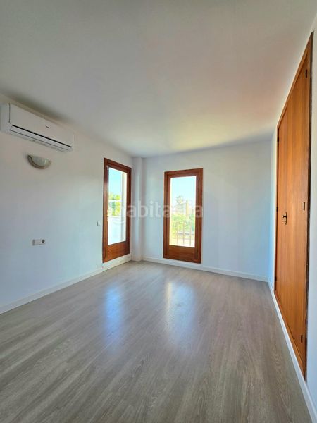 Foto 809f7deb-14e8-4935-9399-11afb45235ea. Casa adossada amb aparcament a Son Serra-Sa Vileta Palma de Mallorca