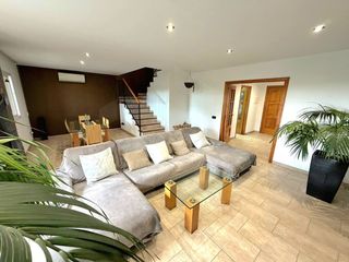 Casa adossada a Calle de son rei 0. Chalet adosado en calvia