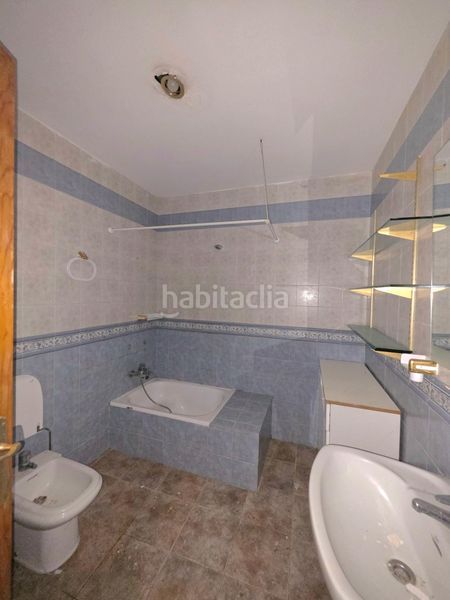 Foto deba4c3d-5f3d-4020-b860-529a14e619e9. Planta baixa amb aparcament a Pere Garau Palma de Mallorca