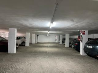 Miete Autoparkplatz  Callejón alfonso viii. Plaza de garaje en callejon alfonso viii