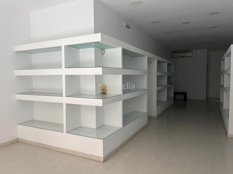 Foto 4fa8daca-945b-403d-a70a-33f170980fdb. Alquiler local comercial local en calle pedro isidro en Plasencia