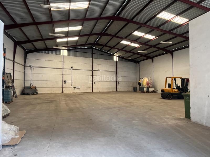 Foto 064ca9ad-58c7-4251-98f8-5e680cf05507. Location bâtiment à usage industriel avec chauffage dans Plasencia