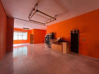 Local Comercial en Avenida la Salle