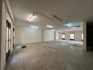 Alquiler Local Comercial  Calle contador. Alquiler primera planta