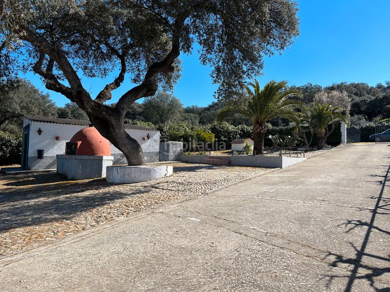 Foto 0ed5e7b3-ce1e-4db2-b998-10475f89ac8d. Xalet amb calefacció piscina a Malpartida de Plasencia