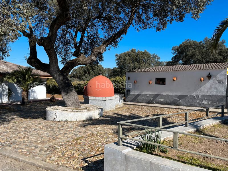 Foto 6a0a4aac-9b19-4d28-857d-d0d89856ad6d. Xalet amb calefacció piscina a Malpartida de Plasencia