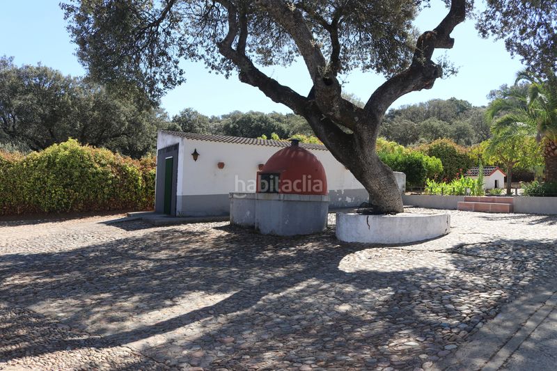 Foto d5c8a27a-246e-4de3-8ce9-1b498c97eee8. Xalet amb calefacció piscina a Malpartida de Plasencia