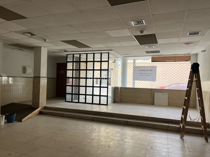 Foto d2b948ad-cbc9-404d-b947-1fe8d185b446. Local comercial a Centro Ciudad Plasencia