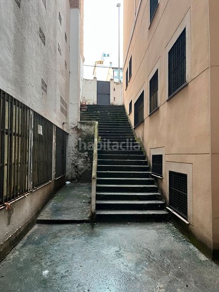 Foto ab219bd1-23b4-43d4-a66d-3e60bdbbb2ea. Local comercial a Centro Ciudad Plasencia