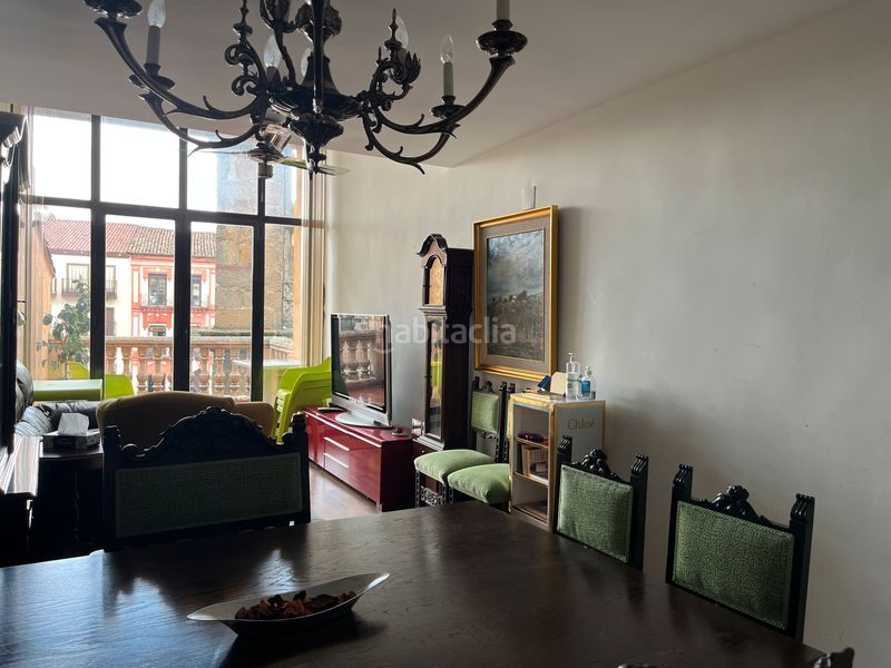 Foto f48b3913-e177-4f03-bd2d-8bb486d931cc. Building in Centro Ciudad Plasencia