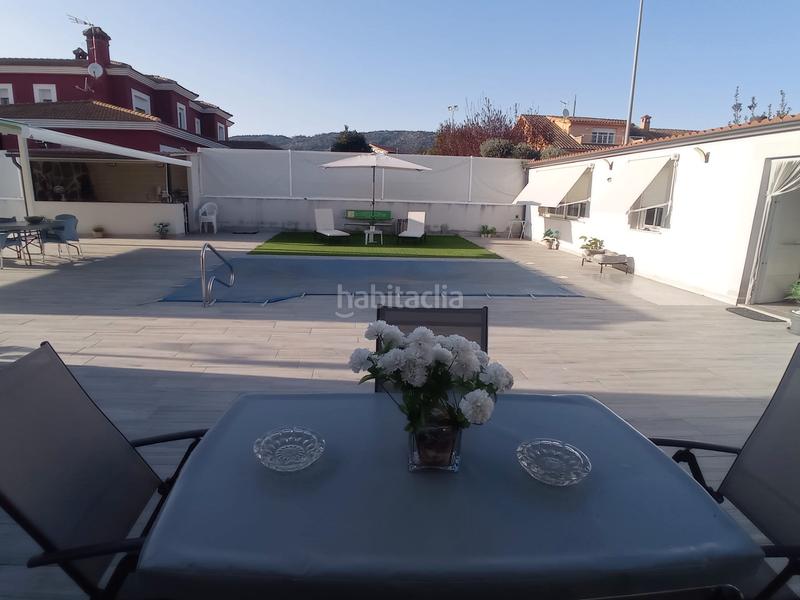 Foto e1087d52-b34c-4479-937c-b442195e5c60. Casa con camino parcheggio piscina in Zona Norte - Hospital - Urbanizaciones Plasencia