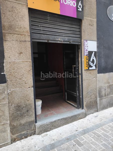 Foto 7b680e3a-b2c5-45a4-9b79-62786b6f4ba7. Local comercial a Centro Ciudad Plasencia