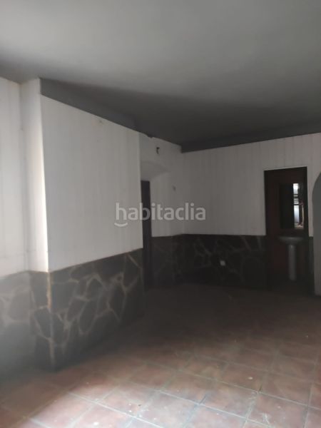 Foto 9e73fbec-f7c3-4128-9bf1-1615e01b19ce. Local comercial a Centro Ciudad Plasencia