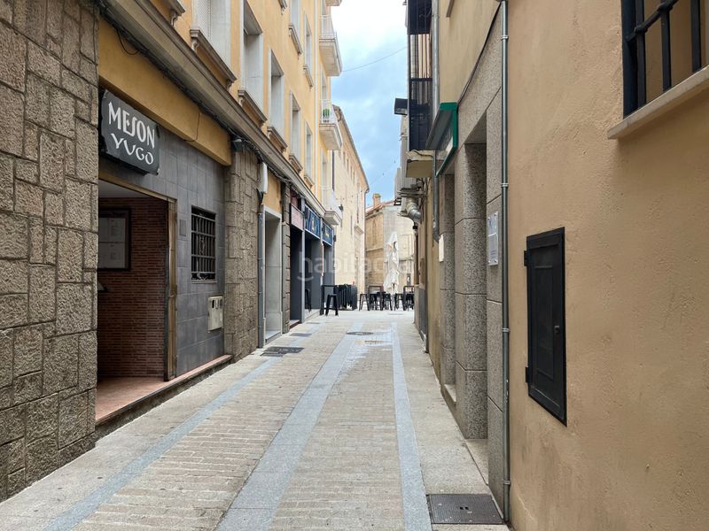 Foto ea08b850-0eca-4237-92a3-d674032d3941. Local comercial a Centro Ciudad Plasencia