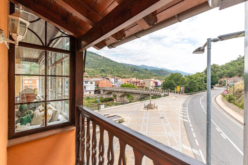 Foto fa2bf07a-61e7-4f28-881a-7ddfb7d681af. Casa  en venta en Navaconcejo