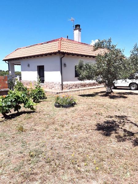 Foto 665a450c-a8c3-4186-a9d5-6bbaafa95315. Chalet with fireplace heating pool in Zona Norte - Hospital - Urbanizaciones Plasencia