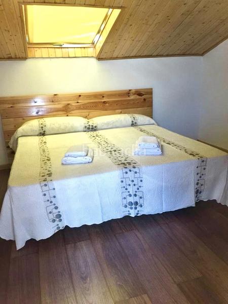 Foto 7530d36d-5cea-41d0-a600-a11069b2890d. Chalet with fireplace heating pool in Zona Norte - Hospital - Urbanizaciones Plasencia