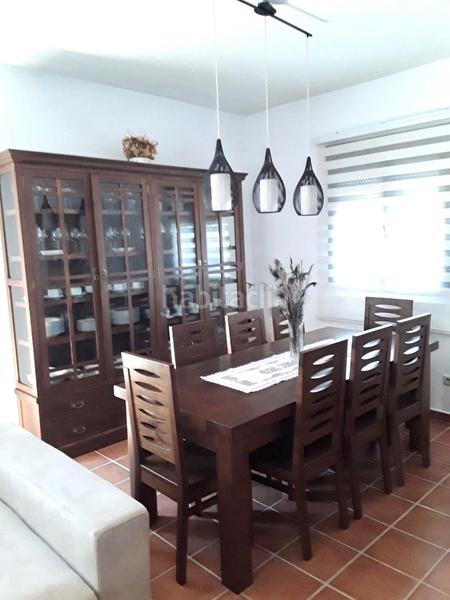 Foto 8ce3a5eb-e019-446e-a52b-9141c13d335f. Chalet with fireplace heating pool in Zona Norte - Hospital - Urbanizaciones Plasencia