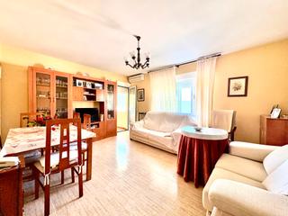 Appartement  Avenida de españa. Se vende piso en avenida de españa